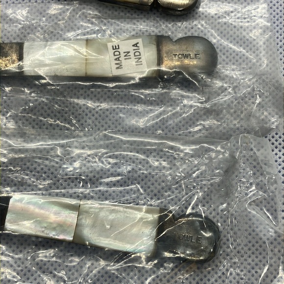 Towle spreader utensil set - Picture 5 of 5